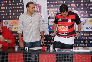 6401402623_5ba44c8950