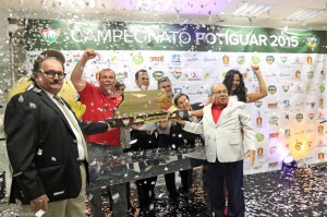 Dirigentes americanos representaram os jogadores (Foto: Canindé Soares)